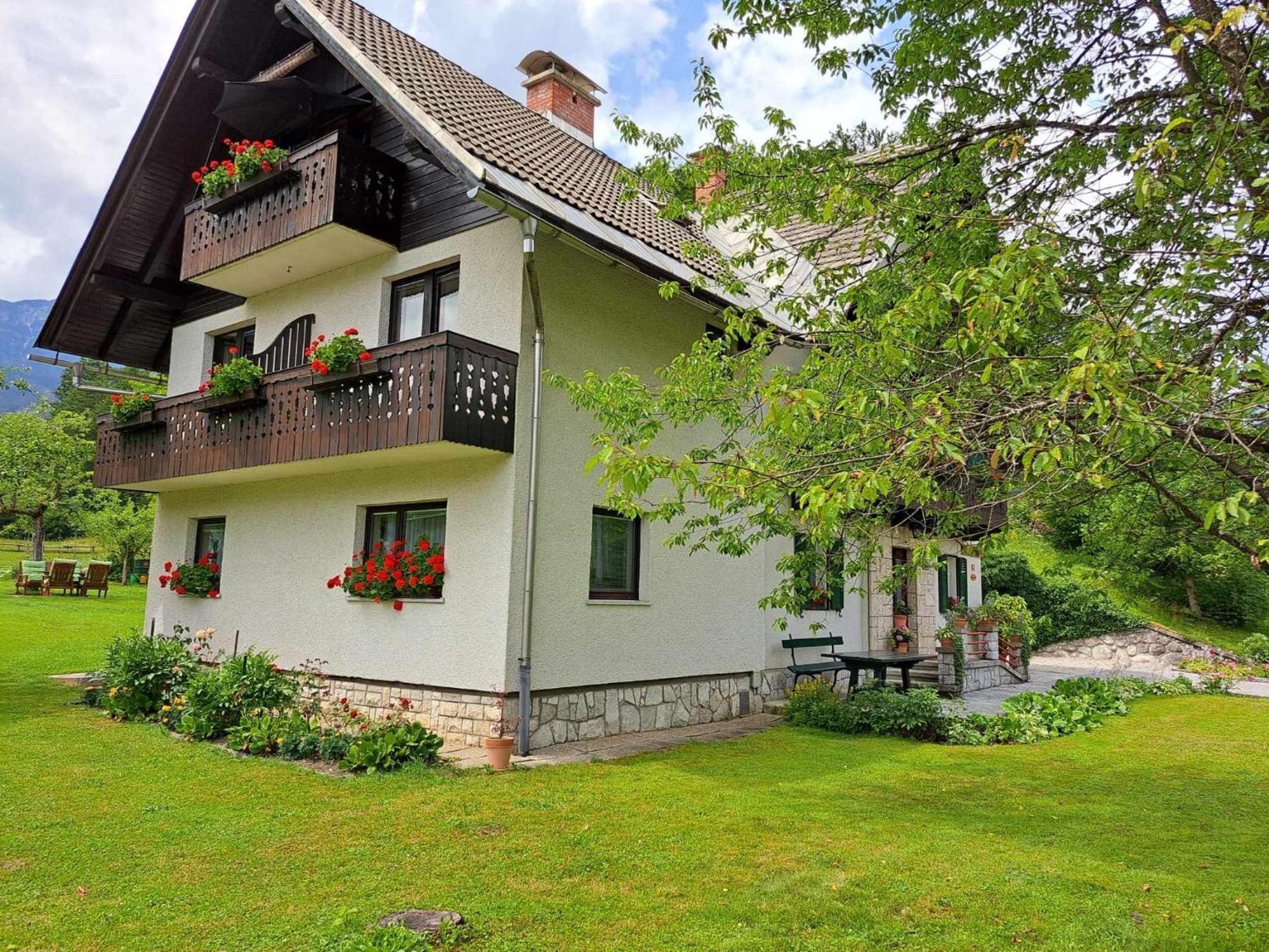 Apartments Skantar Bohinj ภายนอก รูปภาพ